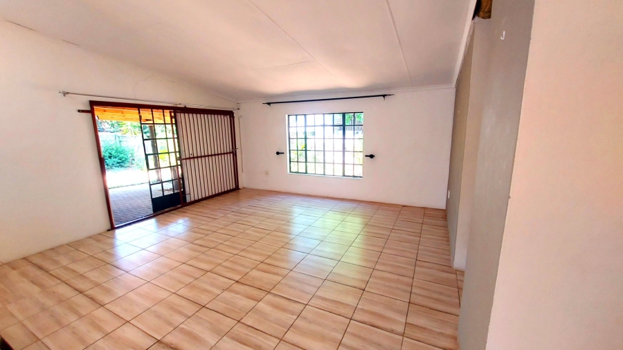 4 Bedroom Property for Sale in Meerhof North West